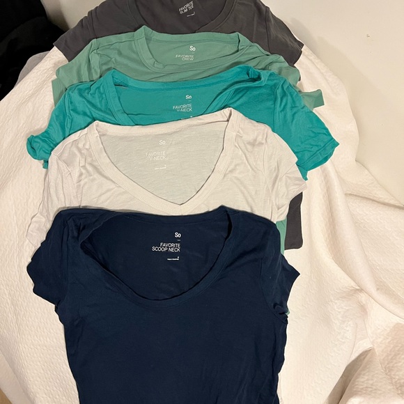 basic shirts. - Picture 5 of 5
